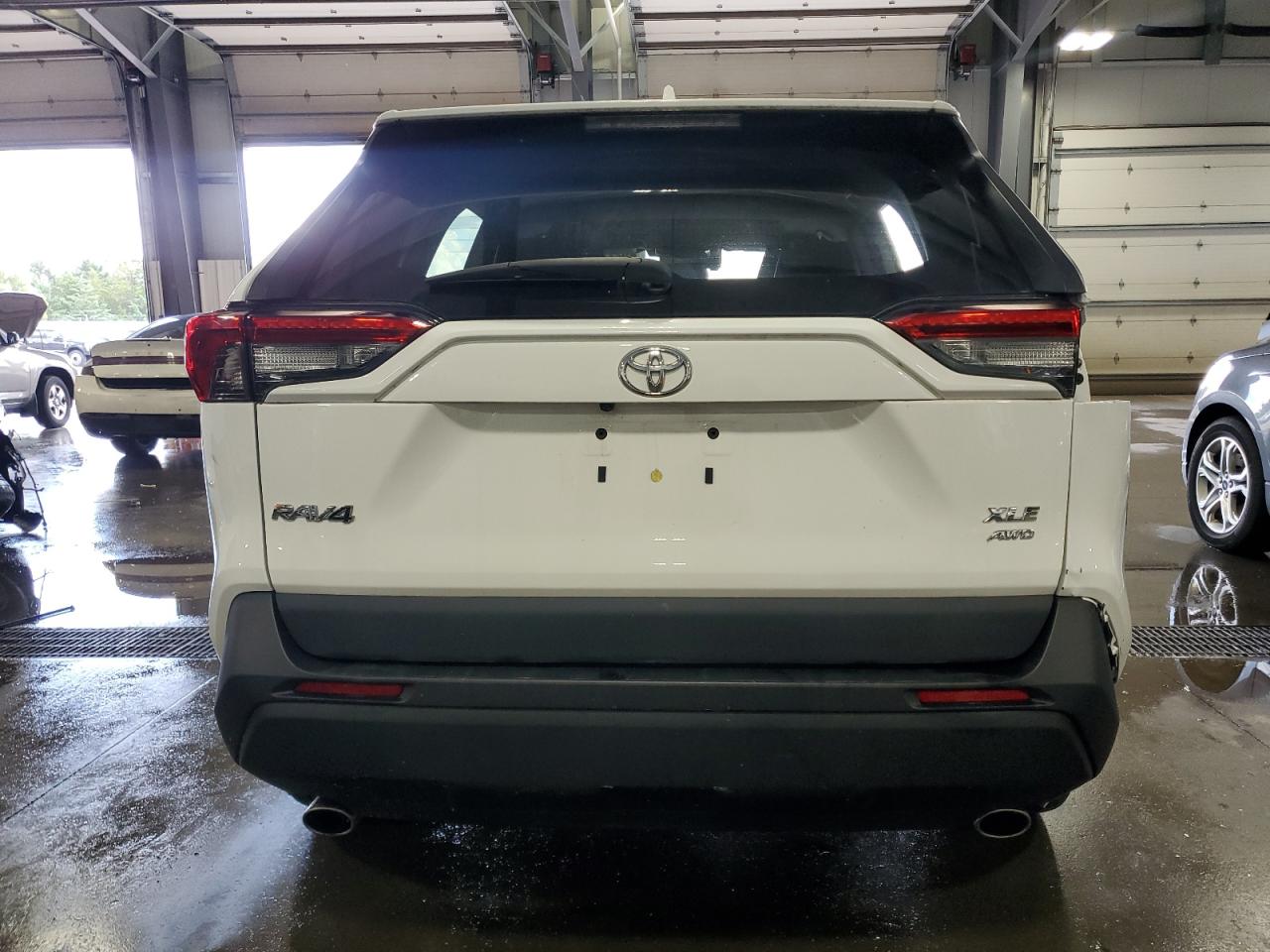 2020 Toyota Rav4 Xle Premium VIN: 2T3A1RFV4LW103348 Lot: 62771975