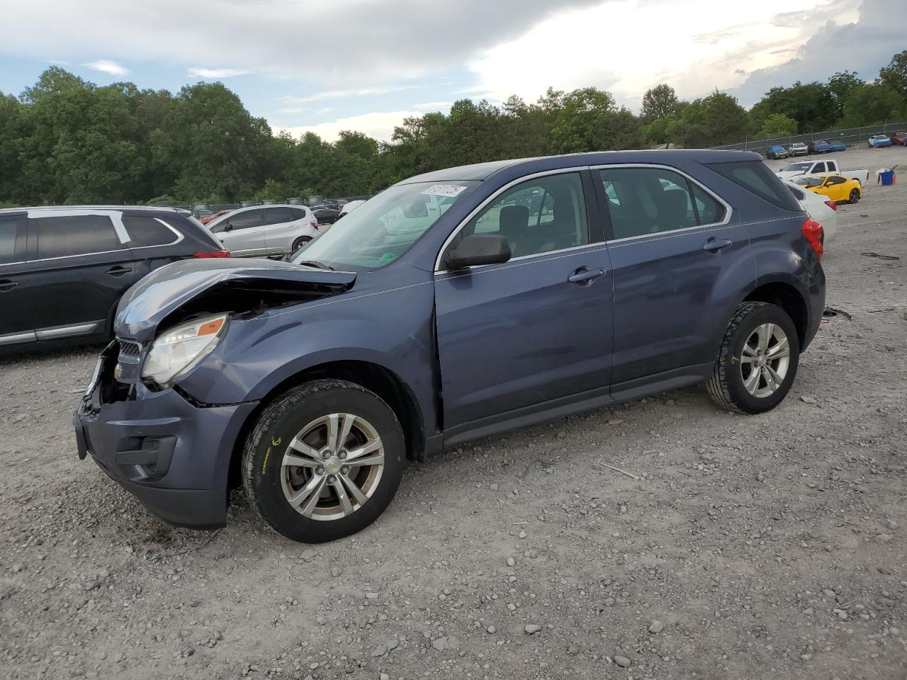 2014 Chevrolet Equinox Ls for Sale in Madisonville, TN - Front End