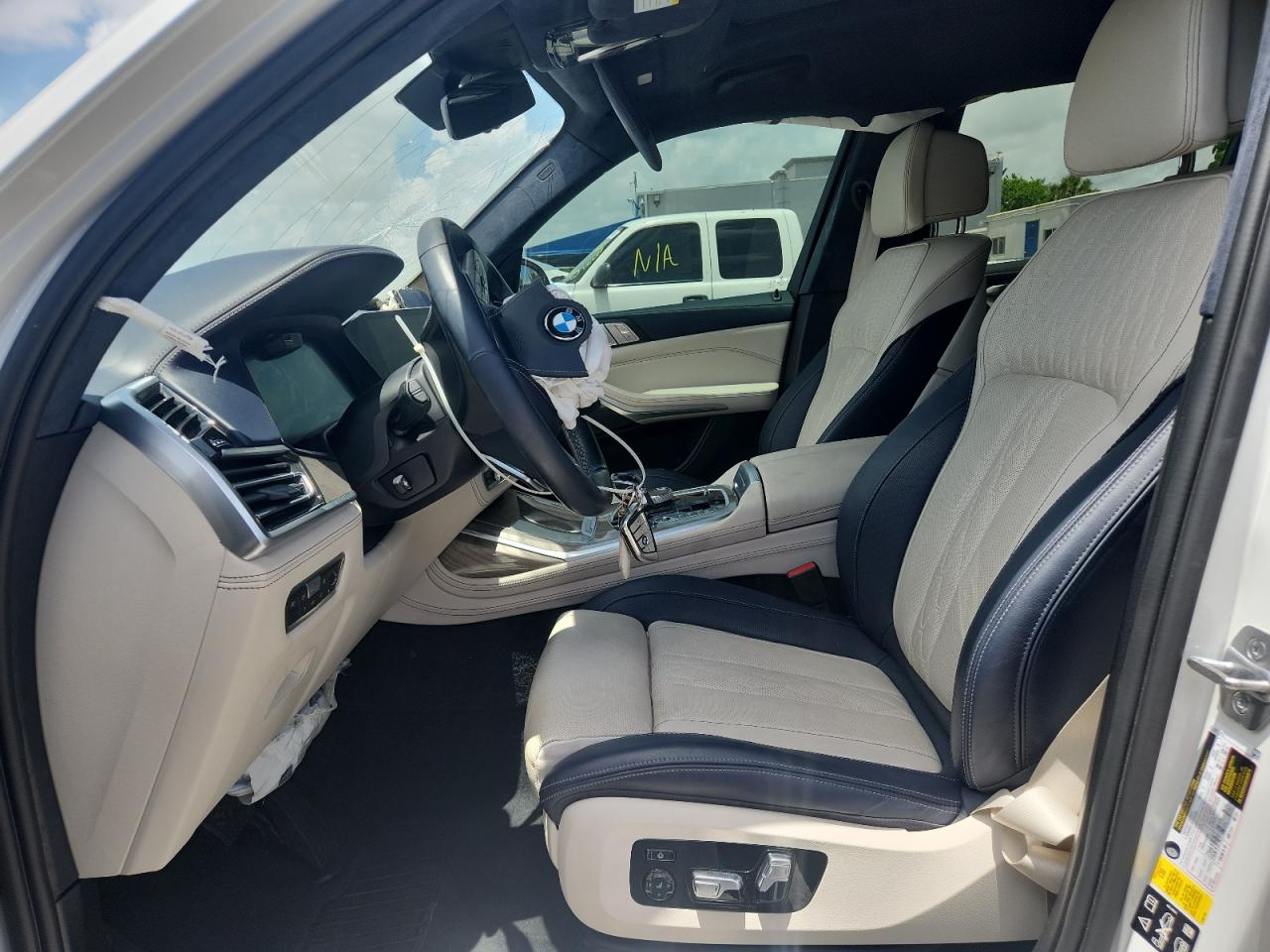 2022 BMW X7 xDrive40I VIN: 5UXCW2C01N9L97013 Lot: 61482235