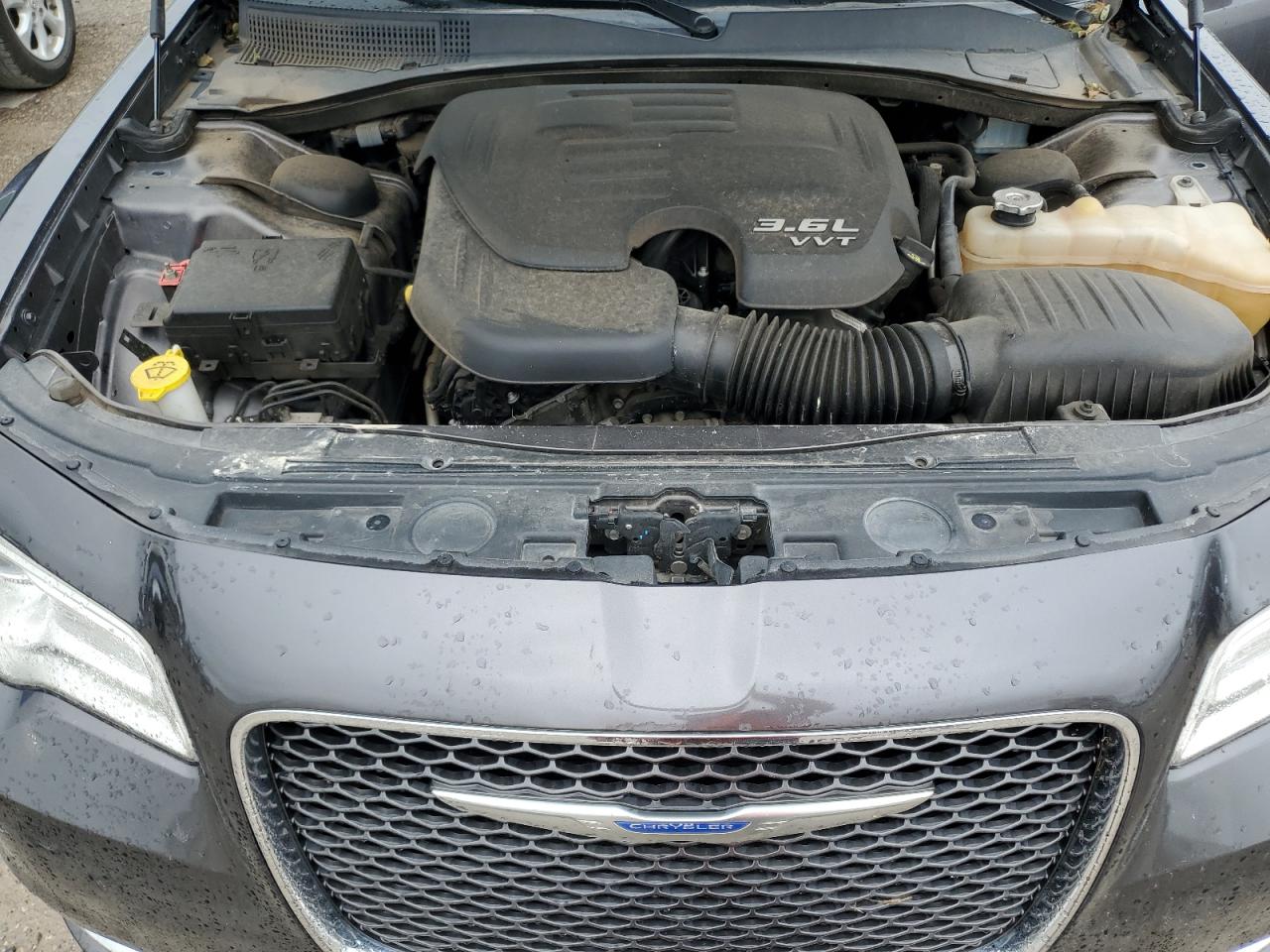 2019 Chrysler 300 Limited VIN: 2C3CCAEG6KH536633 Lot: 60088425