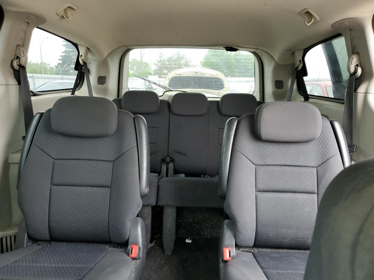 2010 Dodge Grand Caravan Se VIN: 2D4RN4DE4AR114132 Lot: 59208335