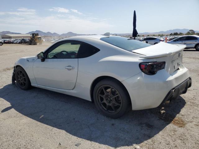  TOYOTA SCION 2016 Білий