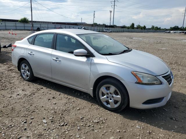 Sedans NISSAN SENTRA 2015 Srebrny