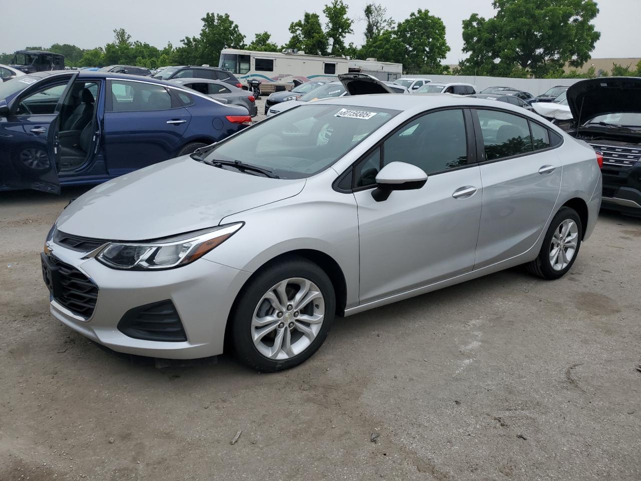 2019 Chevrolet Cruze Ls na sprzedaż w Bridgeton, MO - Front End