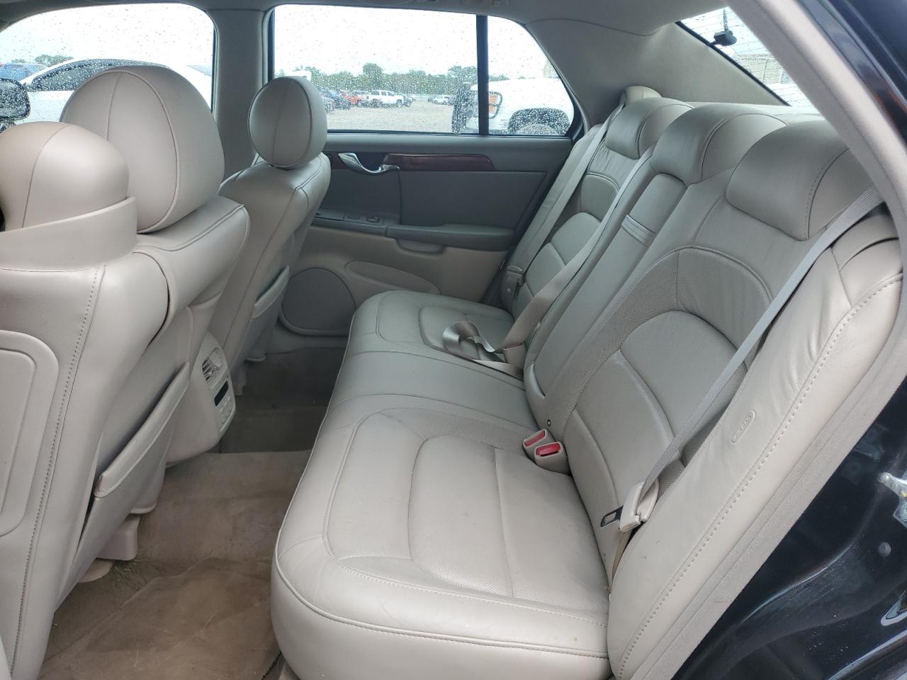 2004 Cadillac Deville VIN: 1G6KD57Y74U183033 Lot: 61602785