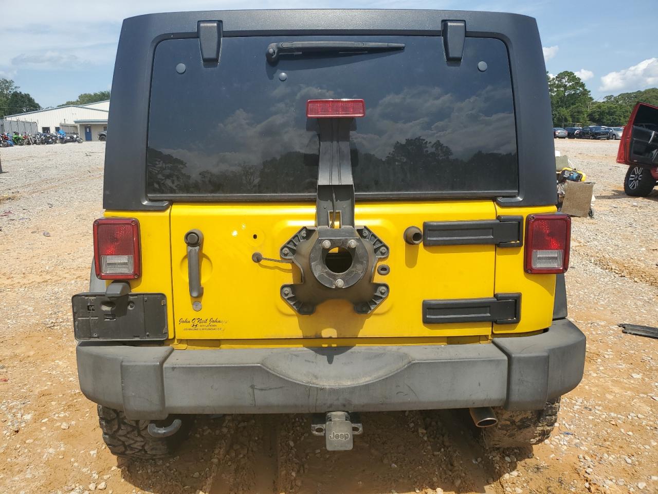 2011 Jeep Wrangler Unlimited Sport VIN: 1J4BA3H11BL529943 Lot: 62545685