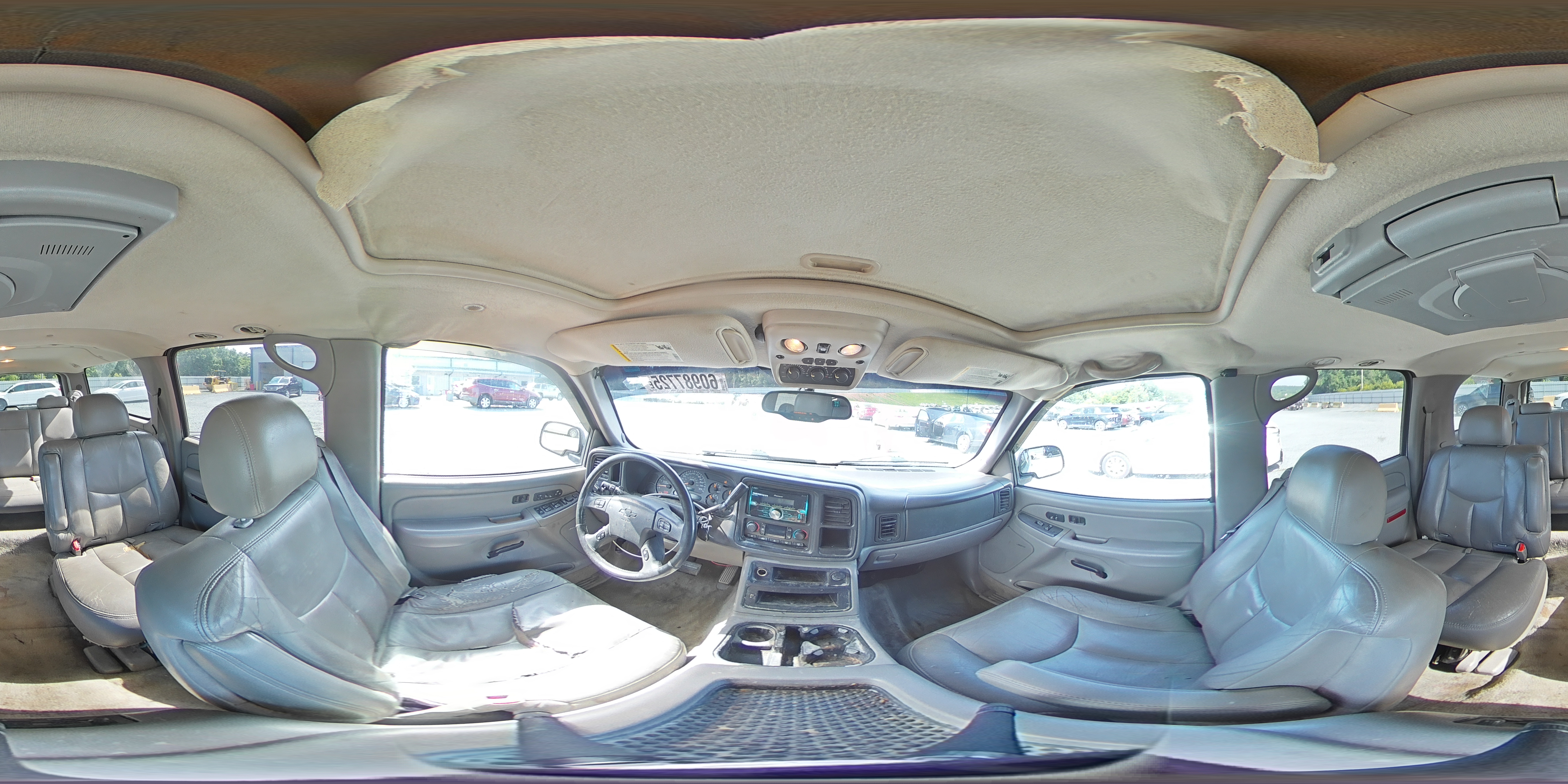 2004 Chevrolet Suburban C1500 VIN: 1GNEC16Z34J242670 Lot: 60987725
