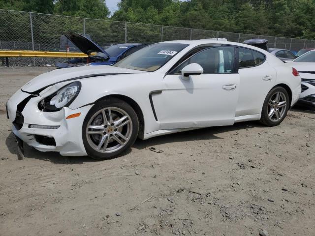 2014 Porsche Panamera 2