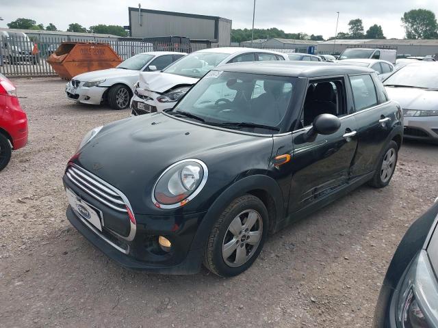 MINI ONE 2015