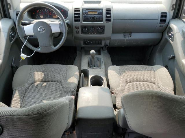  NISSAN FRONTIER 2013 Srebrny
