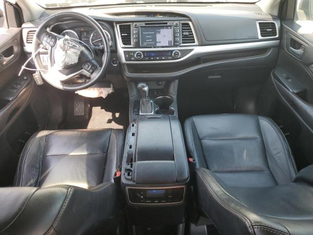 Паркетники TOYOTA HIGHLANDER 2016 Белы