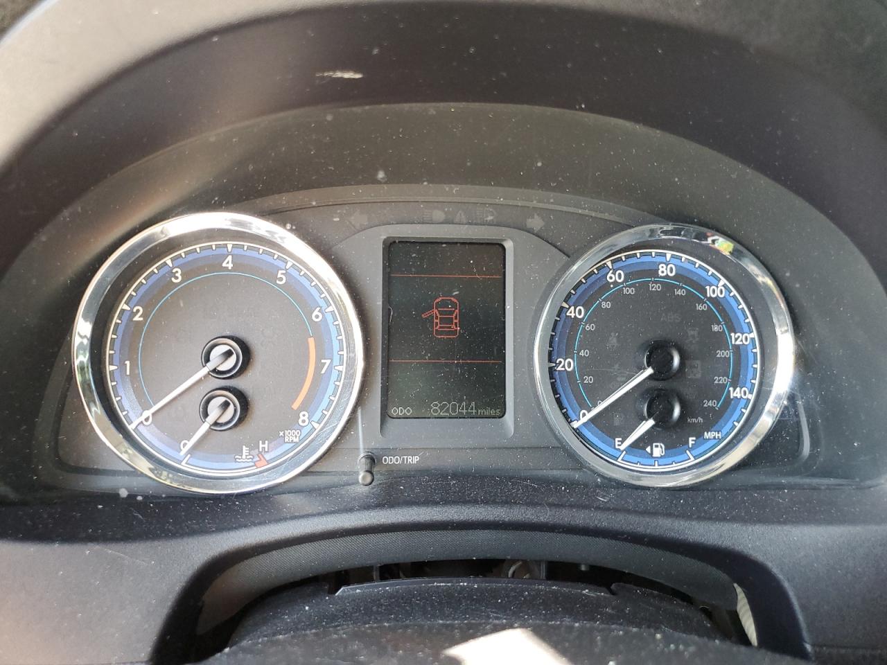 TOYOTA COROLLA 2018 VIN 2T1BURHE2JC011865 zdjęcie 9