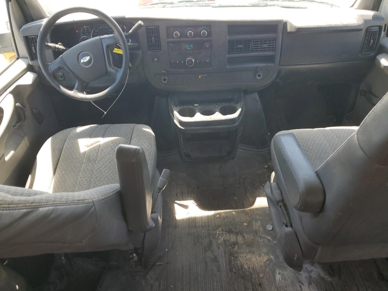 2009 Chevrolet Express G1500 VIN: 1GCFG15XX91168592 Lot: 62865585