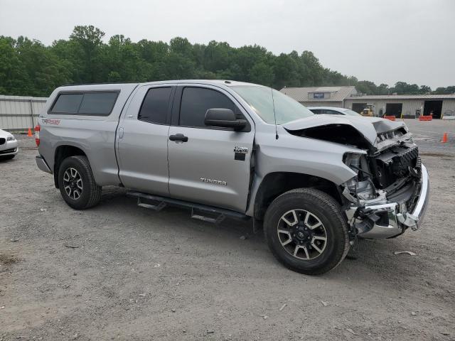  TOYOTA TUNDRA 2018 Silver