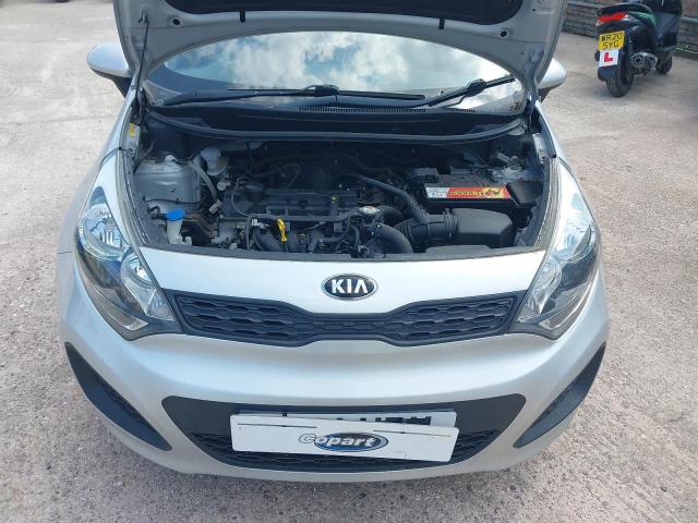 2014 KIA RIO 1