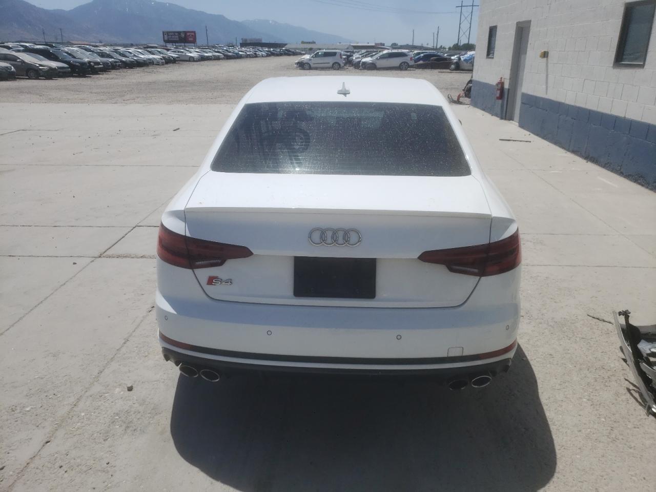 2018 Audi S4 Premium Plus VIN: WAUB4AF4XJA134133 Lot: 60628745
