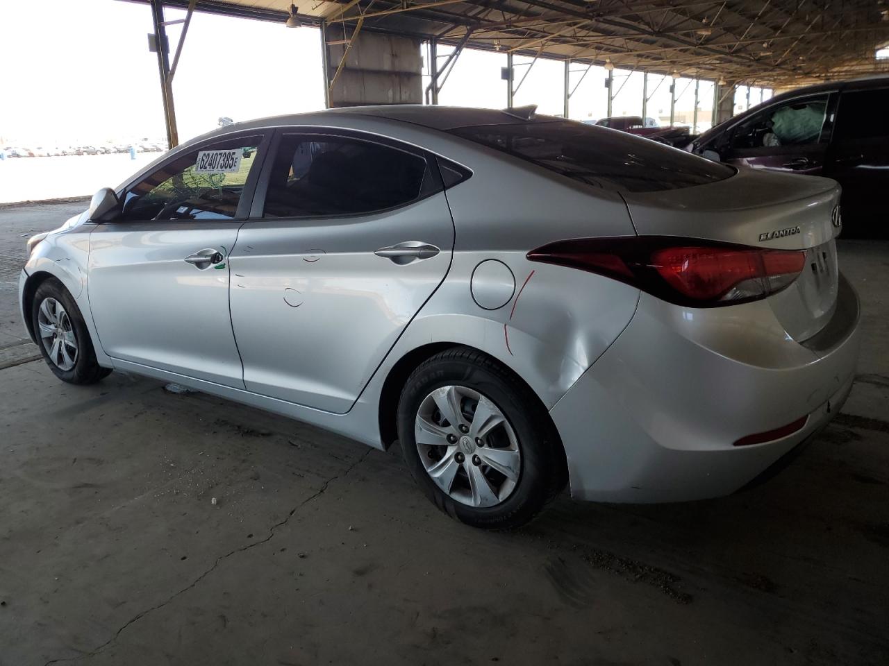 HYUNDAI ELANTRA 2016 VIN 5NPDH4AE8GH740937 фото 2