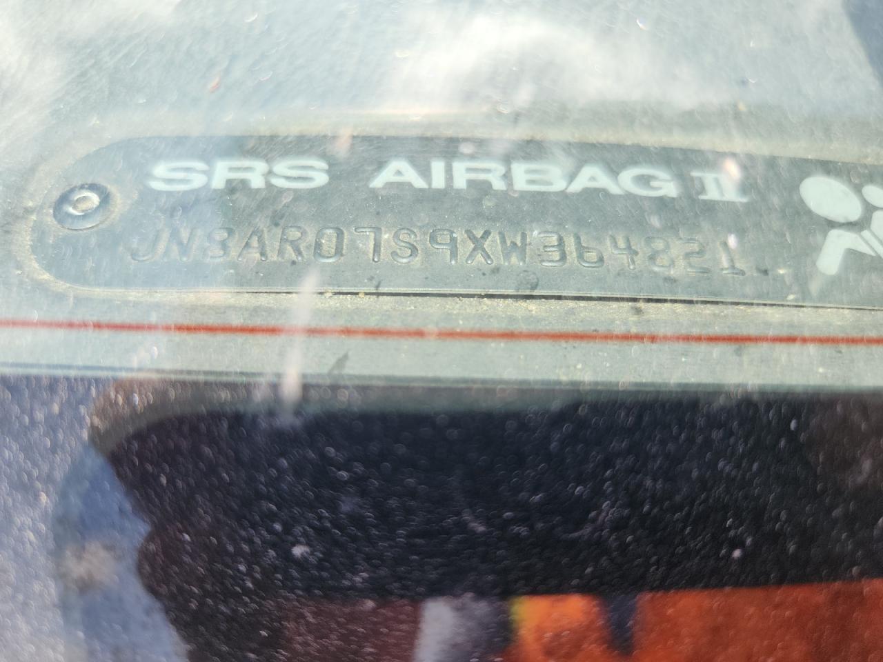 1999 Nissan Pathfinder Le VIN: JN8AR07S9XW364821 Lot: 60269495