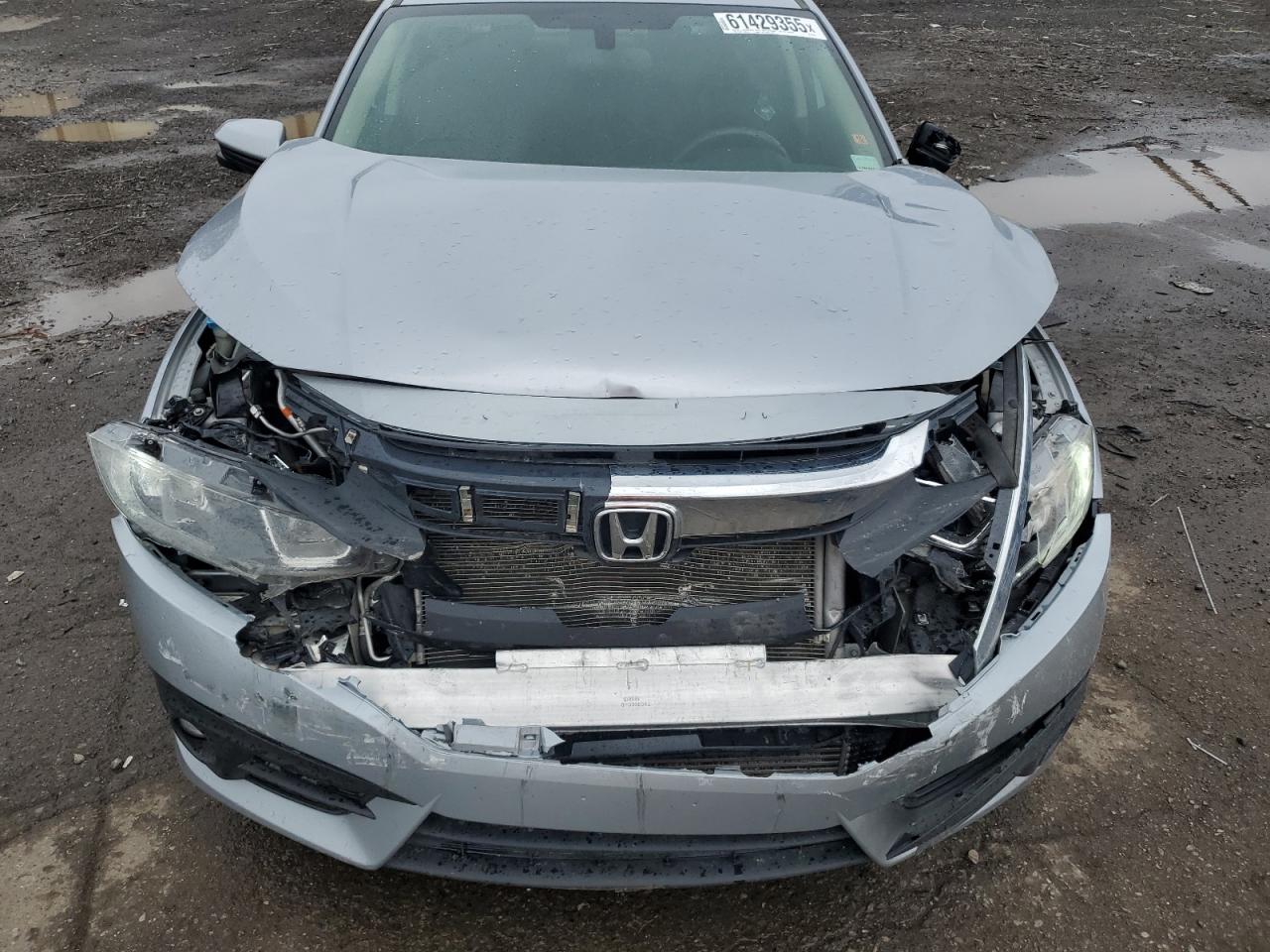 2HGFC1F30JH646002 HONDA CIVIC 2018