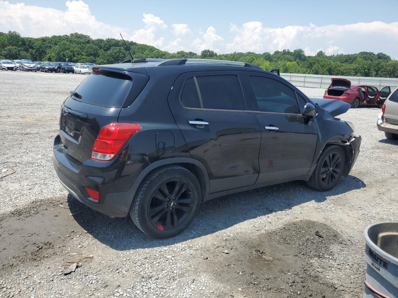 CHEVROLET TRAX 2018 VIN 3GNCJLSB2JL242990 photo 3