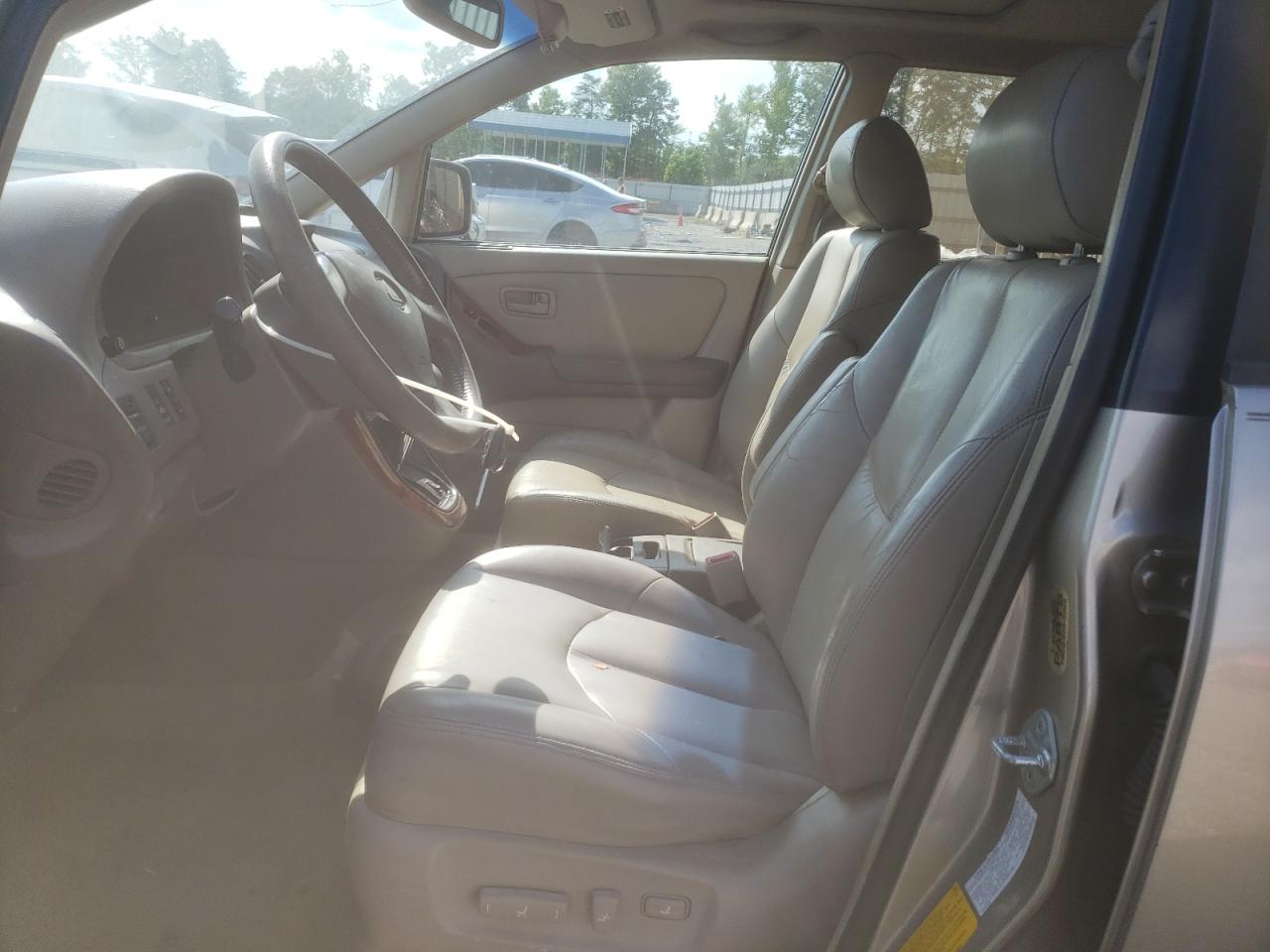 2000 Lexus Rx 300 VIN: JT6HF10UXY0132325 Lot: 60325315
