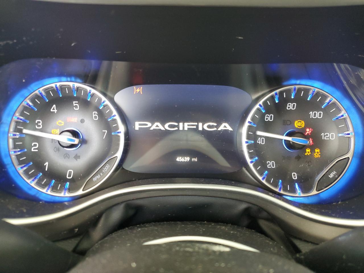 2024 Chrysler Pacifica Touring L VIN: 2C4RC1BG1RR135800 Lot: 62601245