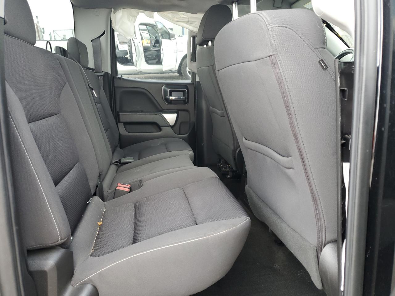 2018 Chevrolet Silverado K1500 Lt VIN: 1GCVKREC8JZ191302 Lot: 62319165
