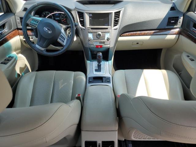  SUBARU LEGACY 2013 Biały