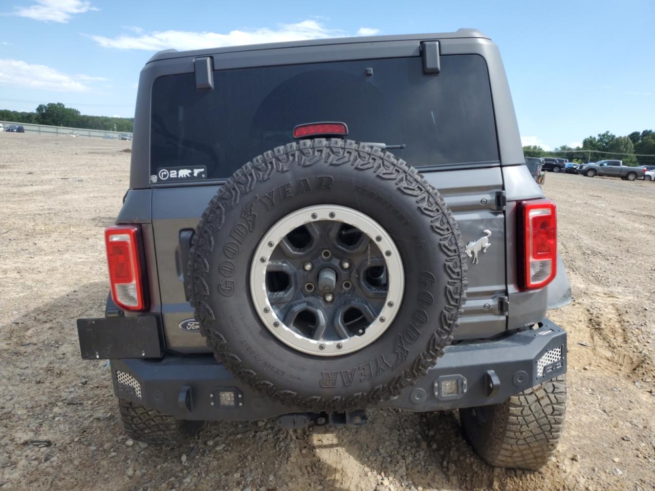 2023 Ford Bronco Base VIN: 1FMEE5DP5PLB59127 Lot: 62736075