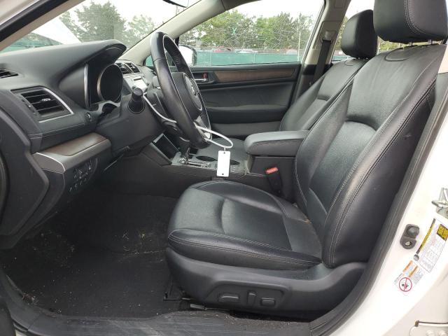  SUBARU OUTBACK 2018 White