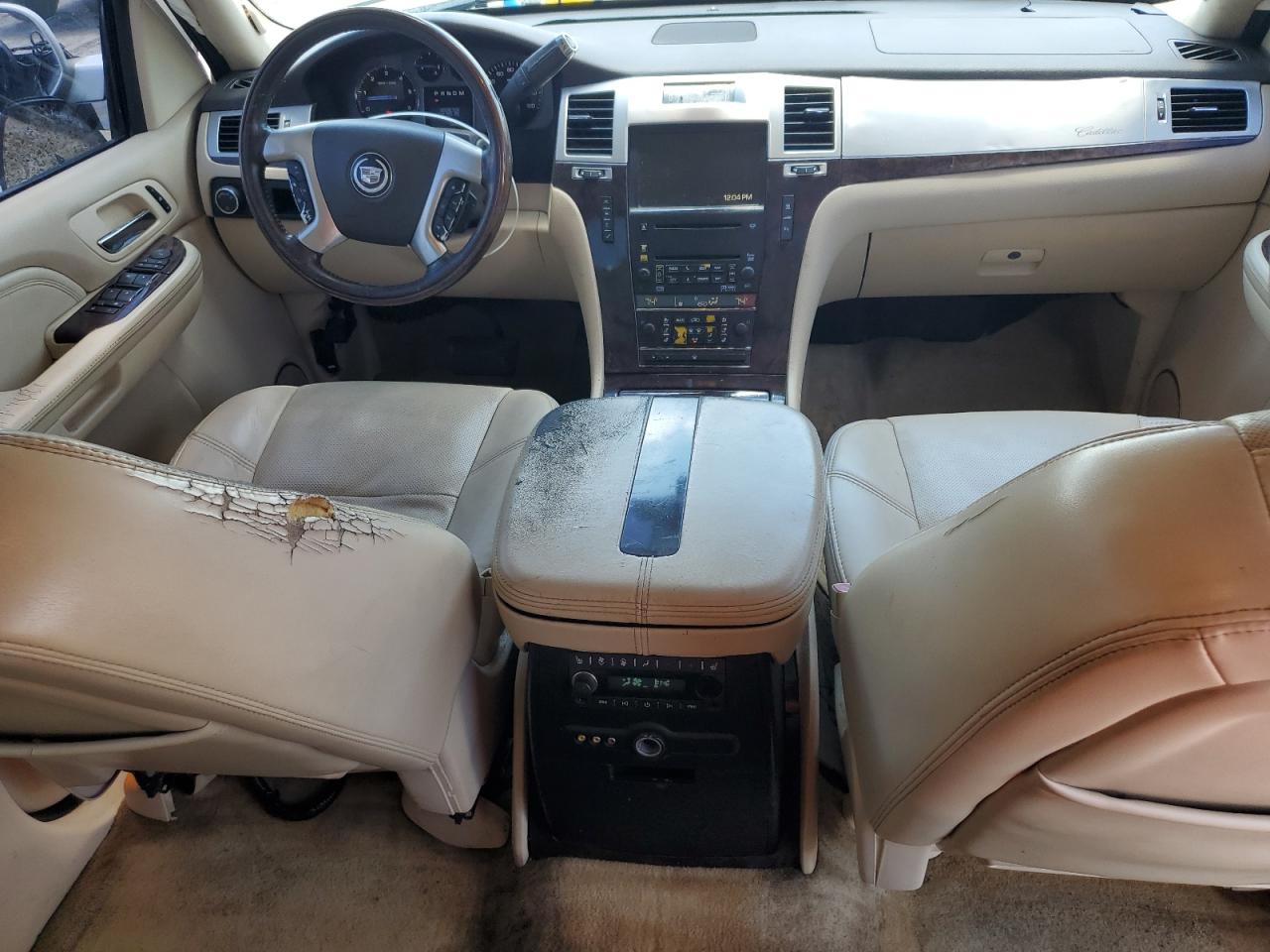 2007 Cadillac Escalade Luxury VIN: 1GYEC63847R289353 Lot: 61254855