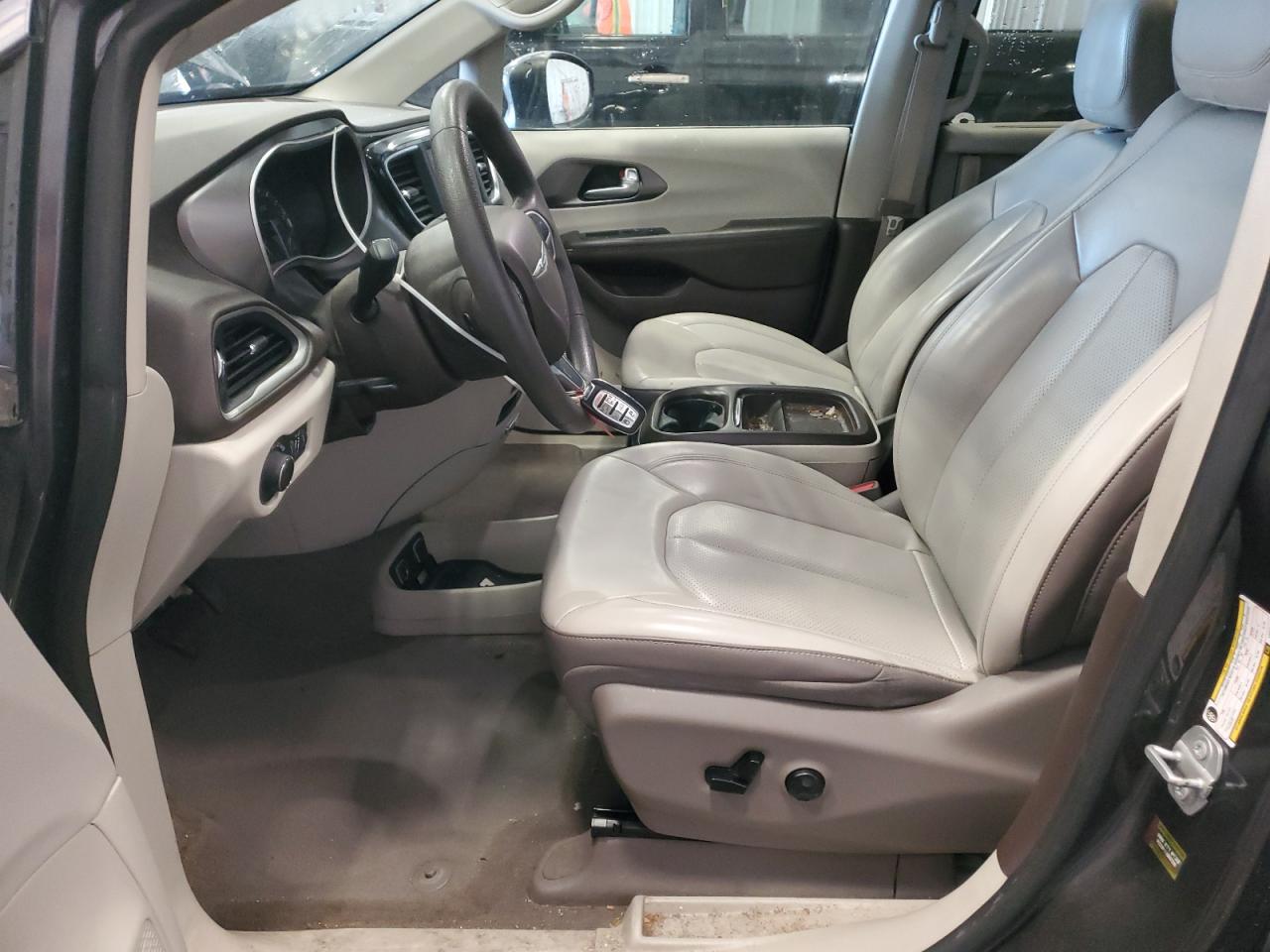 2020 Chrysler Voyager Lxi VIN: 2C4RC1DG5LR262540 Lot: 59388945