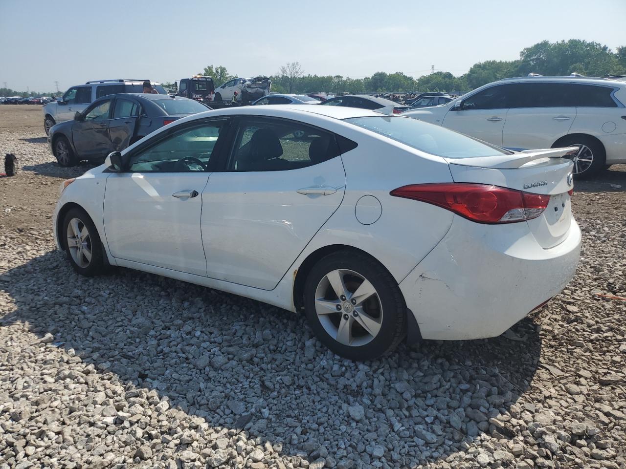 HYUNDAI ELANTRA 2013 VIN 5NPDH4AE1DH403022 фото 2