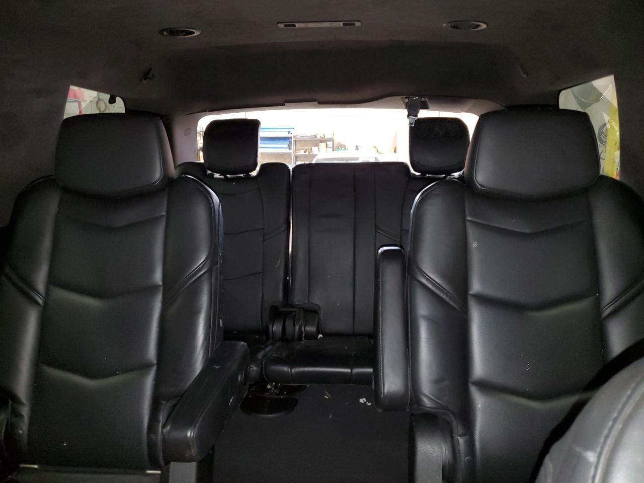 2018 Cadillac Escalade Platinum VIN: 1GYS4DKJ3JR126872 Lot: 58346145