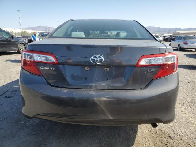 Sedans TOYOTA CAMRY 2012 Szary