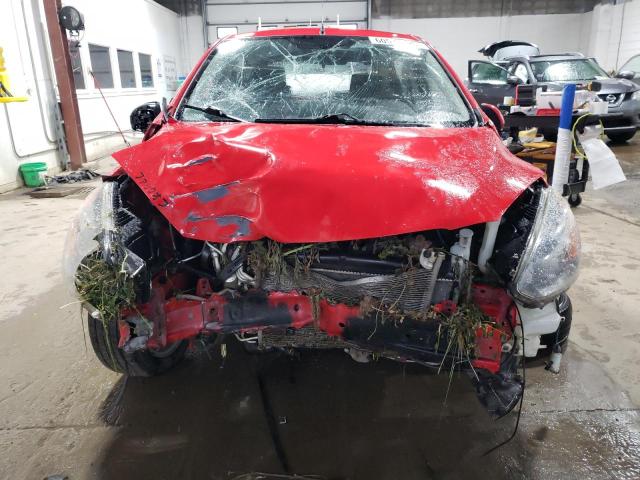  MAZDA 2 2014 Красный