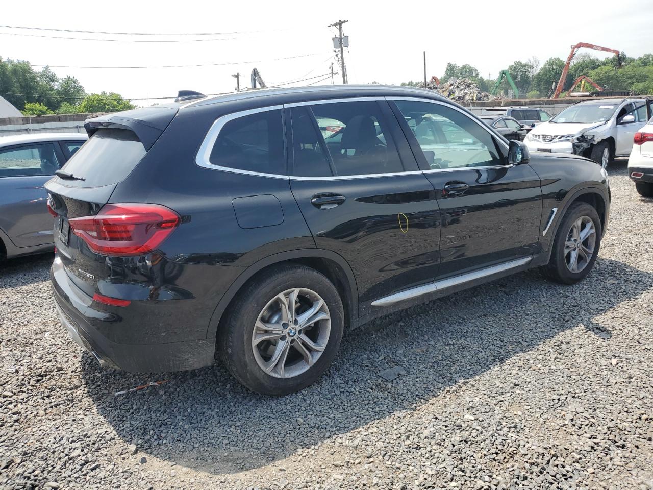 BMW X3 2021 VIN 5UXTY5C04M9H20547 zdjęcie 3