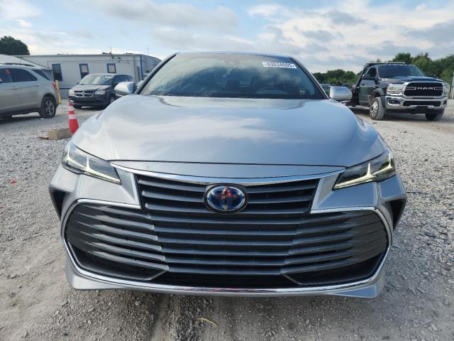  TOYOTA AVALON 2019 Silver