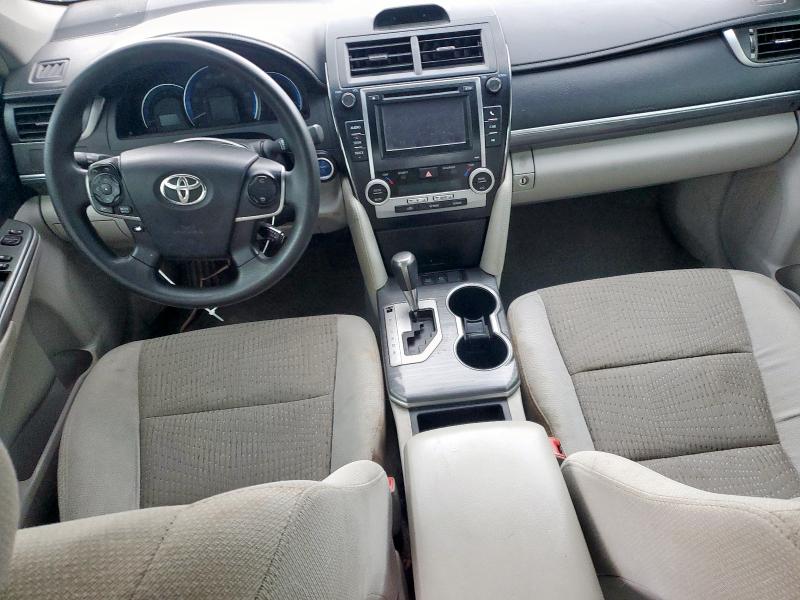 Sedans TOYOTA CAMRY 2013 White