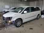 2011 Chrysler Town & Country Touring na sprzedaż w Franklin, WI - Front End