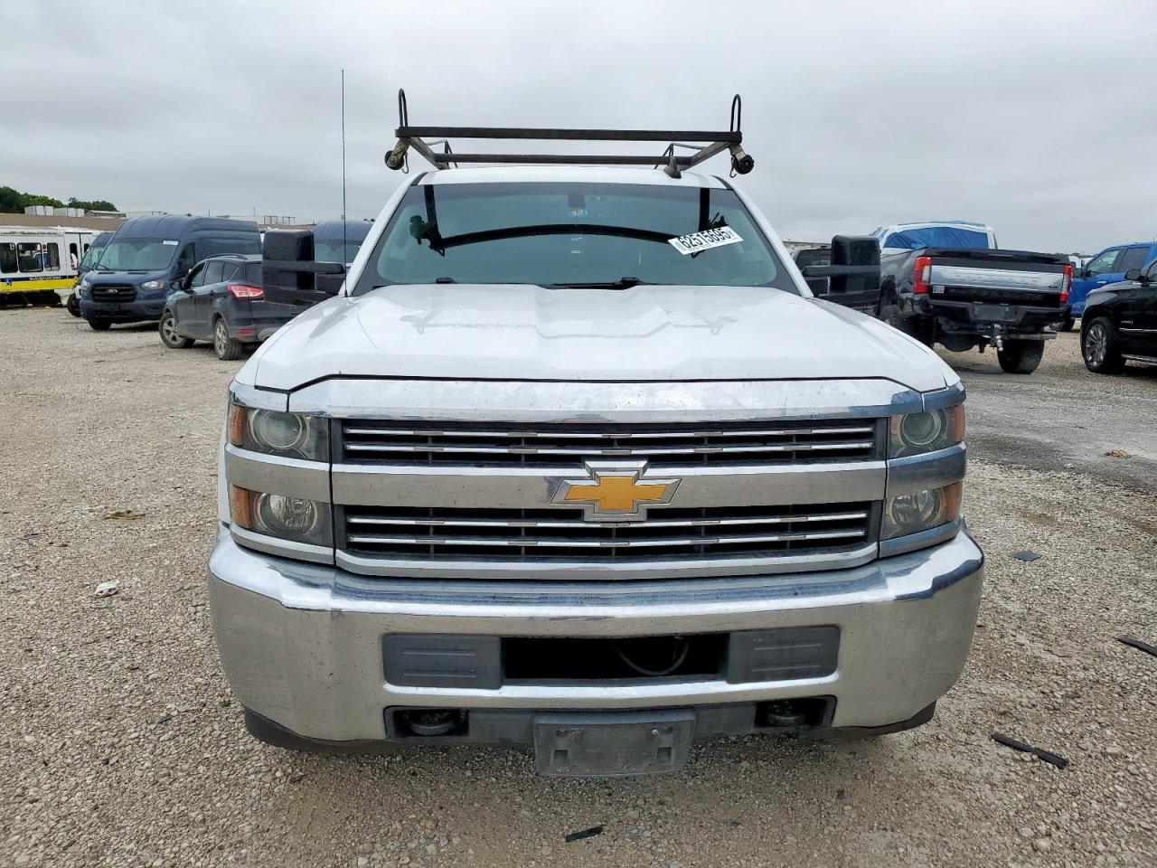 CHEVROLET ALL Models 2017 VIN 1GC2CUEG2HZ302006 zdjęcie 9