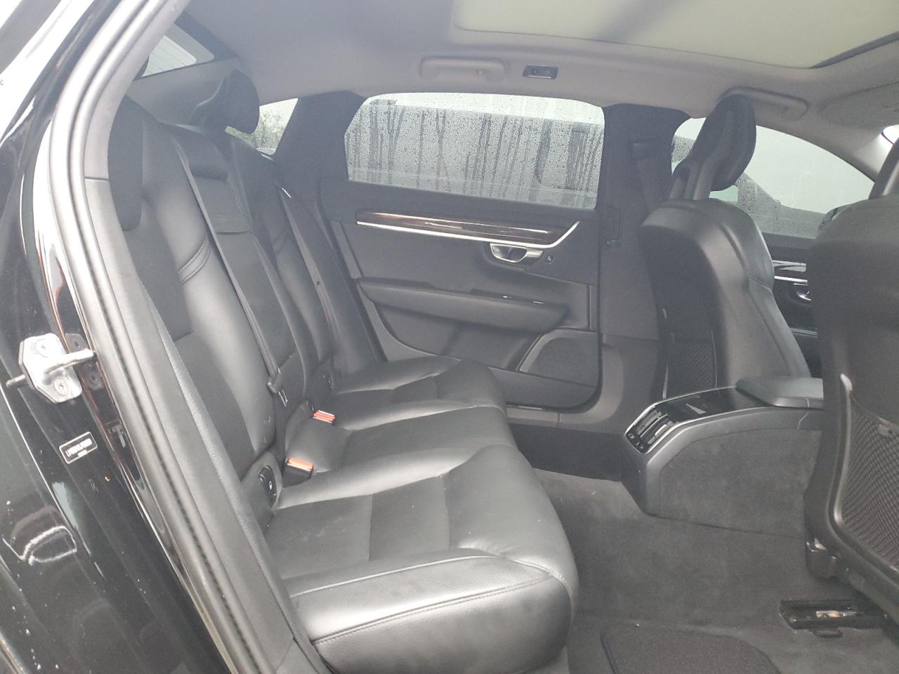 2018 Volvo S90 T5 Momentum VIN: LVY982MKXJP036559 Lot: 60719845