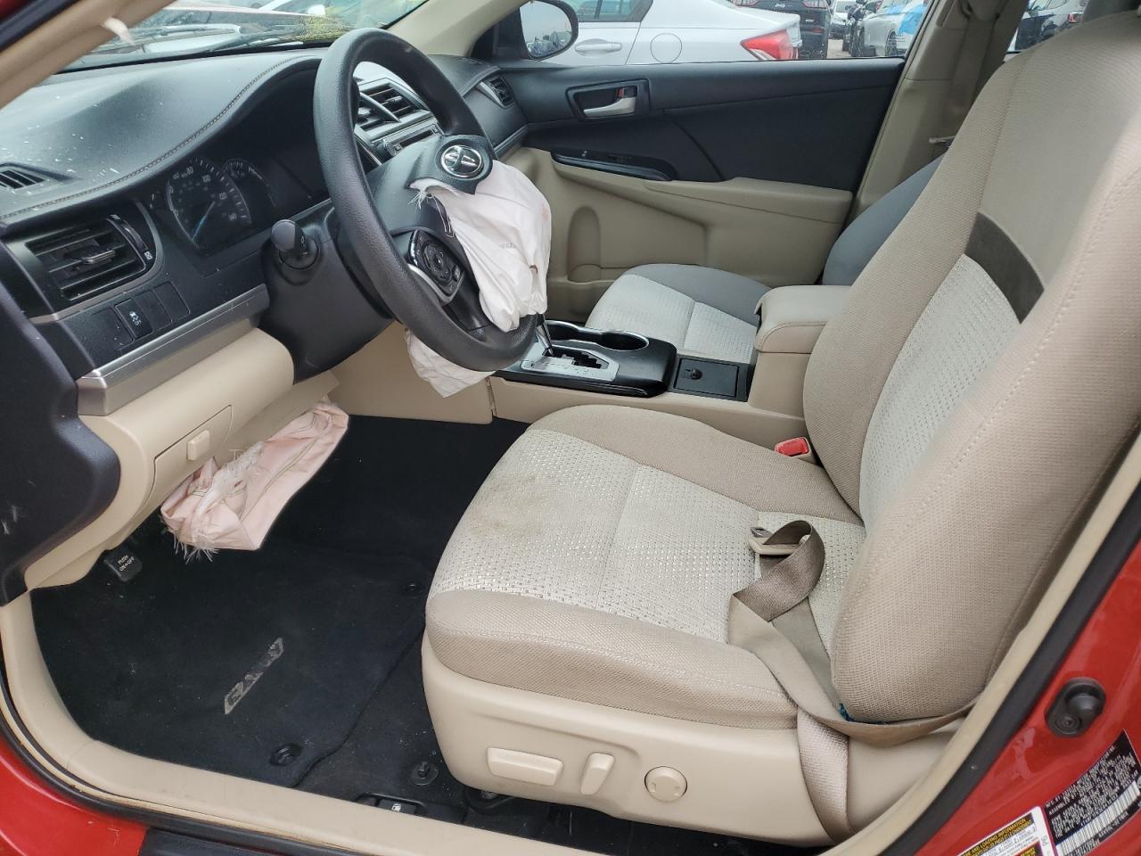 2014 Toyota Camry L VIN: 4T4BF1FK3ER410153 Lot: 61060245