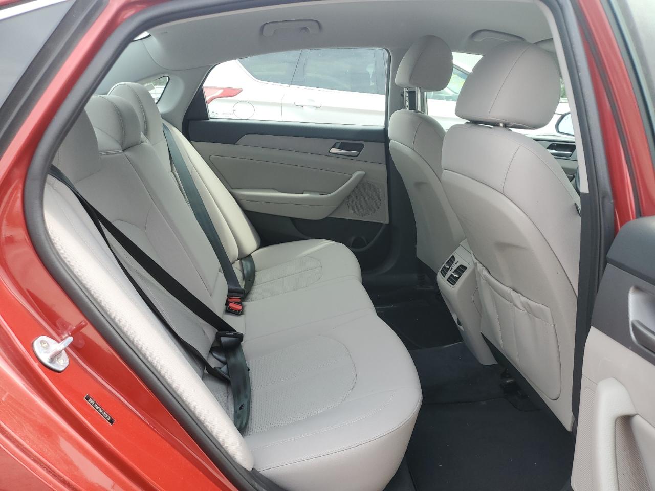 2019 Hyundai Sonata Limited VIN: 5NPE34AF2KH750139 Lot: 62900315