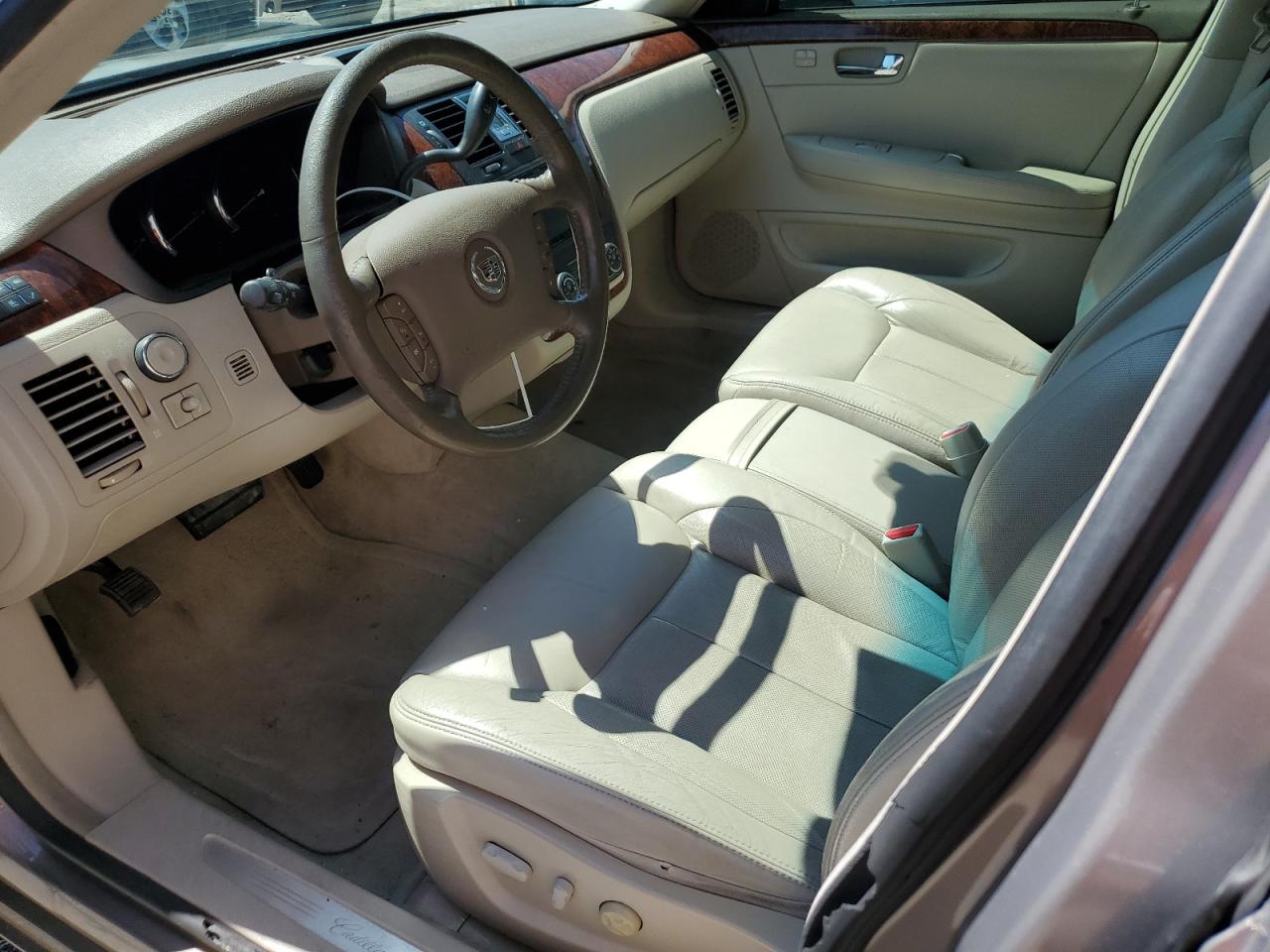 2006 Cadillac Dts VIN: 1G6KD57Y16U120531 Lot: 60418755