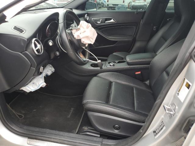  MERCEDES-BENZ CLA-CLASS 2018 Srebrny