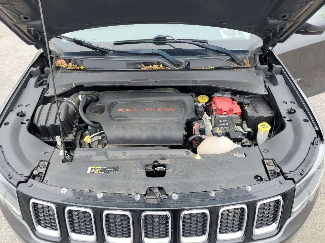 2019 Jeep Compass Latitude VIN: 3C4NJDBB8KT850859 Lot: 62680455