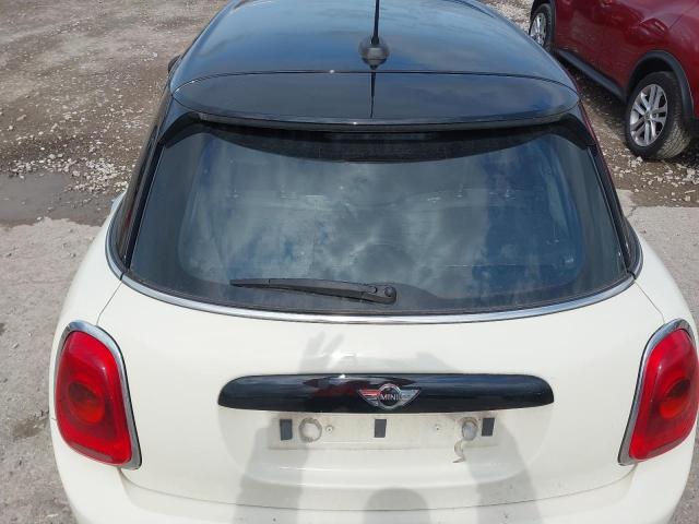 2016 MINI COOPER