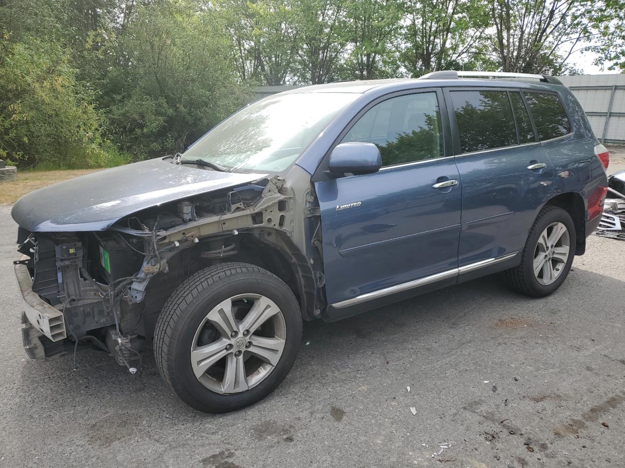 2013 Toyota Highlander Limited на продаже в Arlington, WA - Front End