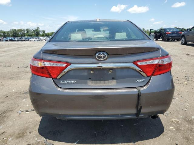  TOYOTA CAMRY 2015 Szary